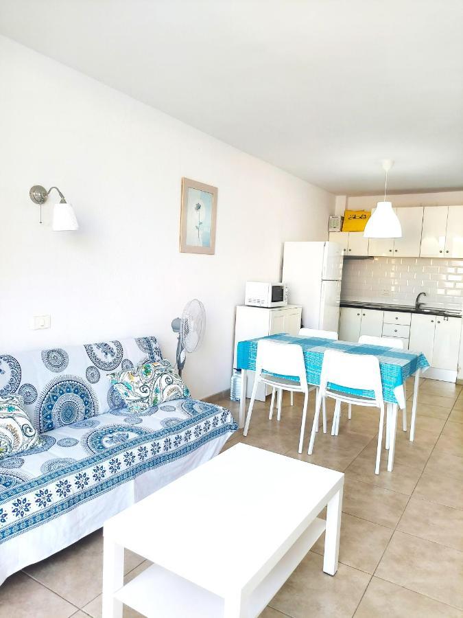 Blu Apartment, Wifi Free Pool View 코스타델실렌시오 외부 사진
