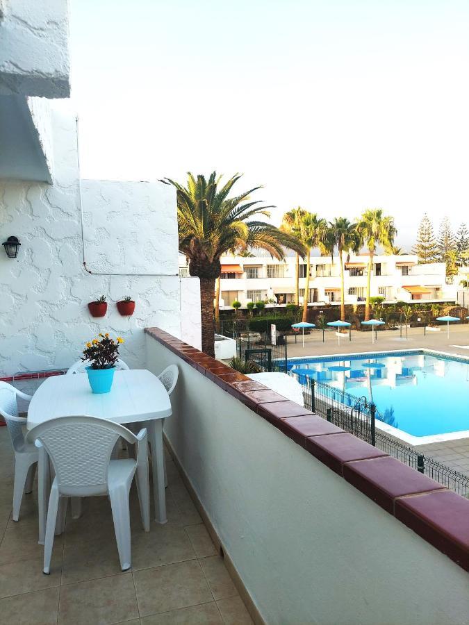 Blu Apartment, Wifi Free Pool View 코스타델실렌시오 외부 사진