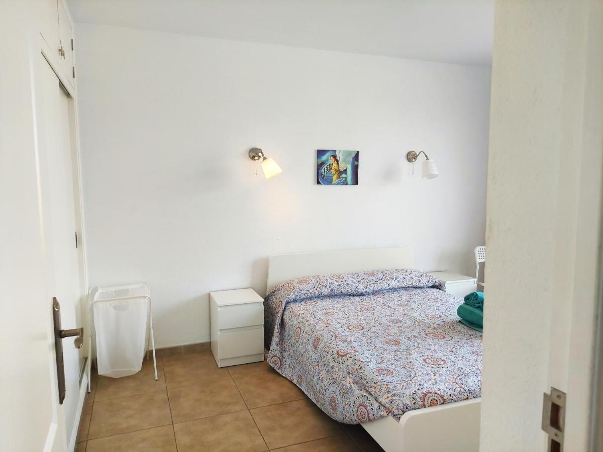 Blu Apartment, Wifi Free Pool View 코스타델실렌시오 외부 사진