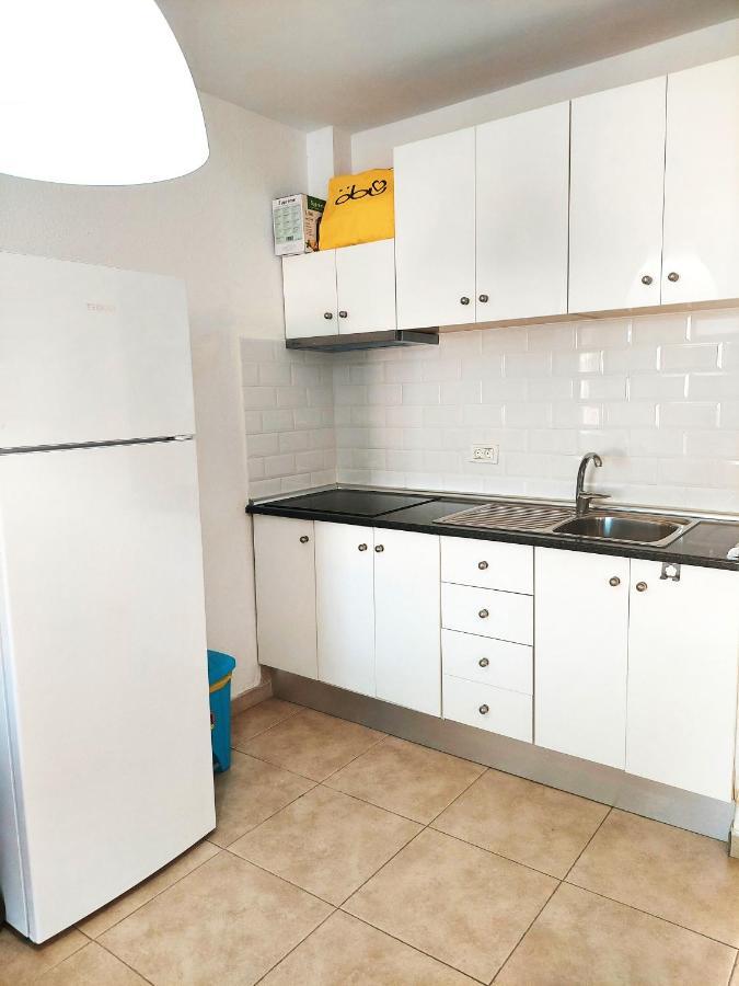 Blu Apartment, Wifi Free Pool View 코스타델실렌시오 외부 사진